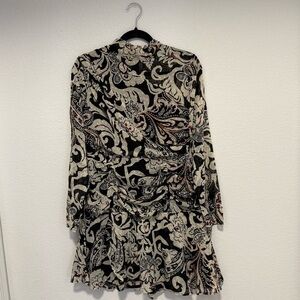 Elegant Black and Cream Paisley Dress